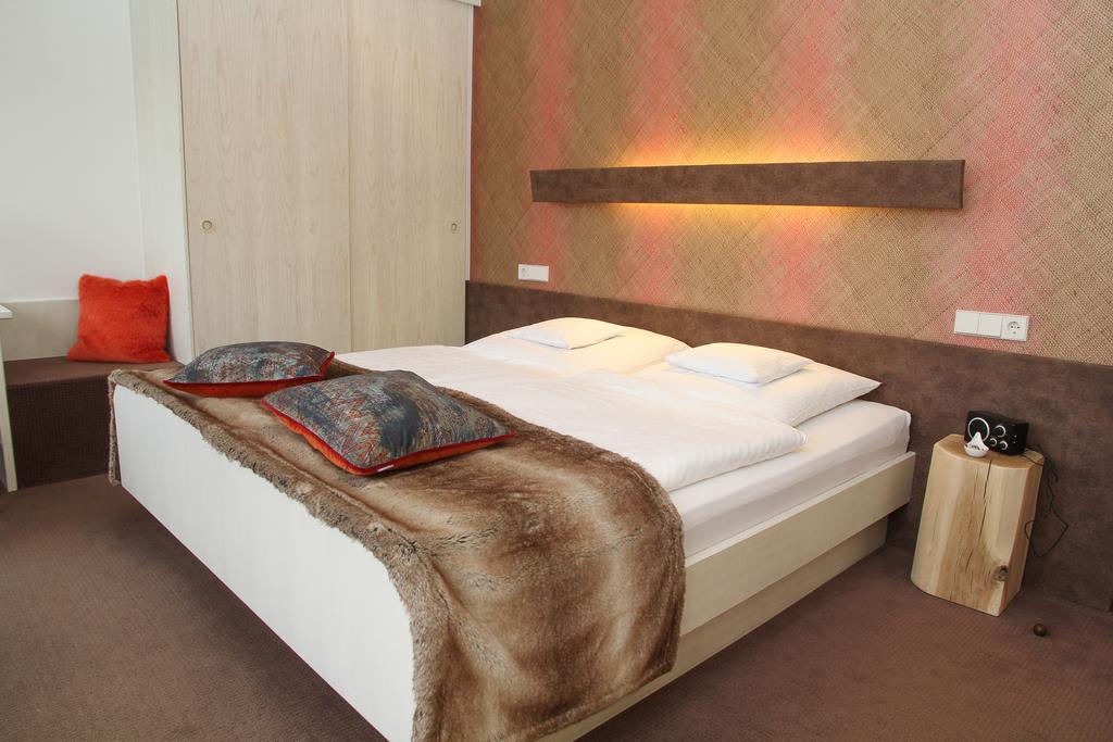 Hotel Vetter Нюртинген Номер фото